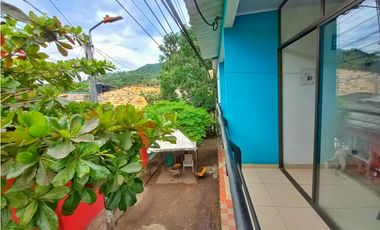 Maat vende Casa, Topacio - Villeta 112m2 $250Millones