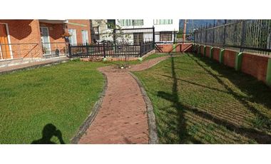 Apartamento De 3 Habitaciones En La Mesa