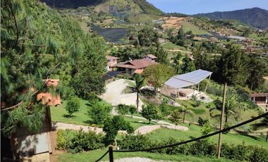 Finca Ecoturística en Venta – El Carmen de Viboral. 5.720 m2