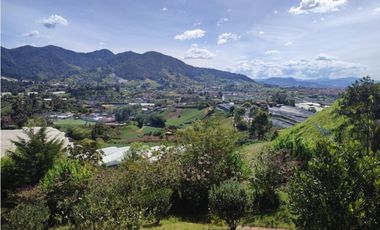 Finca Ecoturística en Venta – El Carmen de Viboral. 5.720 m2