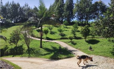 Finca Ecoturística en Venta – El Carmen de Viboral. 5.720 m2