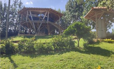 Finca Ecoturística en Venta – El Carmen de Viboral. 5.720 m2