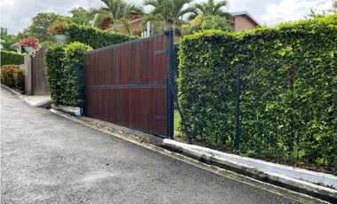 Casa de verano en zona urbana de San Jerónimo