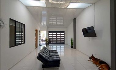 Casa Urbana a solo 6 cuadras del Parque de La Mesa Cundi