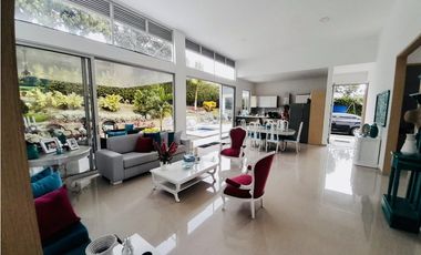 Se Vende  Casa Campestre Vía El Eden Armenia Quindío