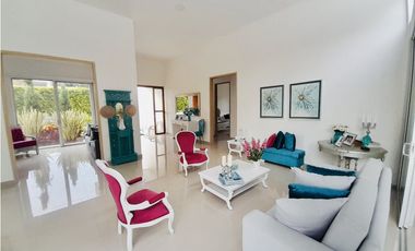 Se Vende  Casa Campestre Vía El Eden Armenia Quindío