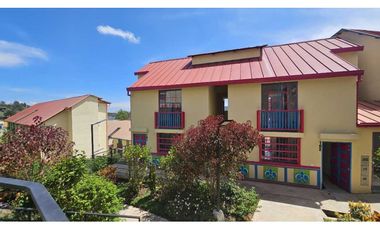 APARTAMENTO- HOSPEDA DE TURISMO EN GUATAPE