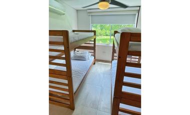 Maat vende hermosa Casa en Condominio-Villeta 216m2, $650Millones