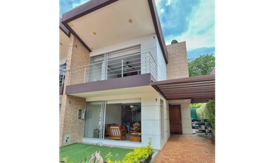 Maat vende hermosa Casa en Condominio-Villeta 216m2, $650Millones