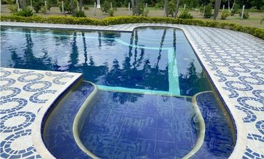 Se vende finca amoblada de 7.500m2 de terreno y con piscina Rozo Valle