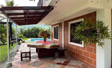 Finca en venta a 12 minutos de la Pintada