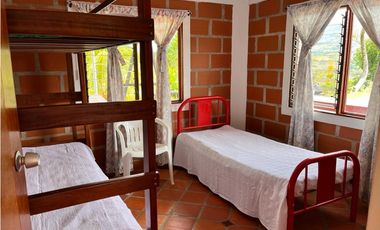 Finca en venta a 12 minutos de la Pintada