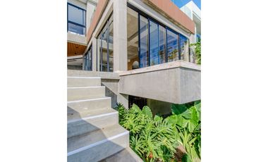 SE VENDE CASA DE LUJO EN PRADOMAR