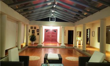 VENDO HACIENDA  DE LUJO TENJO - CUNDINAMARCA