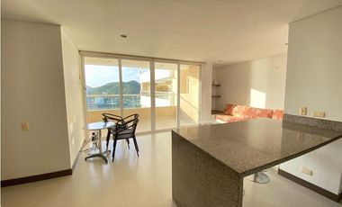 Bonito apartamento con vista al mar