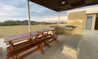 Bonito apartamento con vista al mar