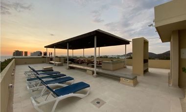 Bonito apartamento con vista al mar