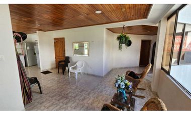 Apartamento en Rodadero Sur Santa Marta - 005