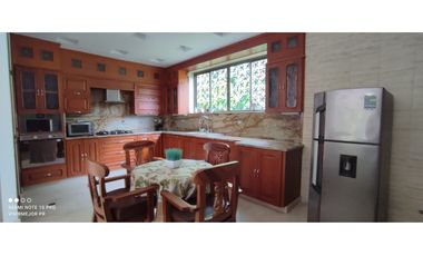 CASA EN VENTA POBLADO PARTE BAJA  MEDELLIN
