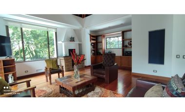 CASA EN VENTA POBLADO PARTE BAJA  MEDELLIN