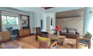 CASA EN VENTA POBLADO PARTE BAJA  MEDELLIN