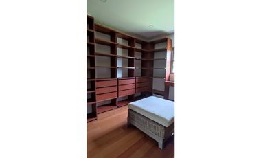 CASA EN VENTA POBLADO PARTE BAJA  MEDELLIN