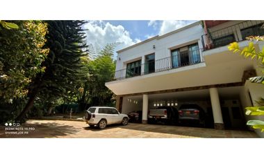 CASA EN VENTA POBLADO PARTE BAJA  MEDELLIN