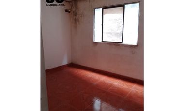 Se venden casa y apartamento en barrio centro