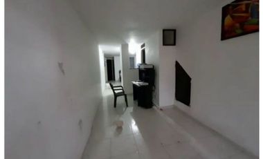 Casa multifamiliar de tres pisos en venta Barrio Olímpico Palmira