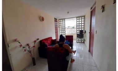 Casa multifamiliar de tres pisos en venta Barrio Olímpico Palmira