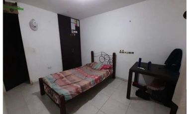 Casa multifamiliar de tres pisos en venta Barrio Olímpico Palmira