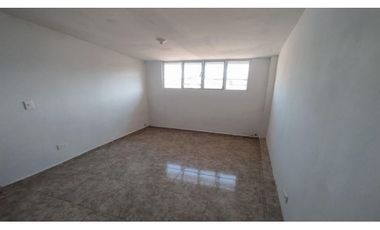 Casa multifamiliar de tres pisos en venta Barrio Olímpico Palmira