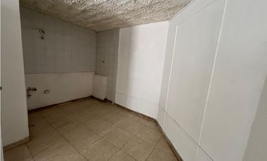ARRIENDA LOCAL COMERCIAL ENTREAMIGOS SABANETA