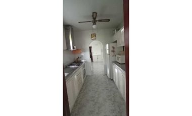 Casa Con Piscina Privada En Conjunto Urbano En La Mesa Cundi