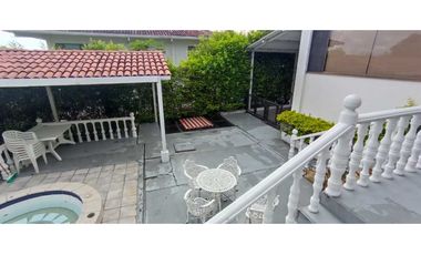 Casa Con Piscina Privada En Conjunto Urbano En La Mesa Cundi