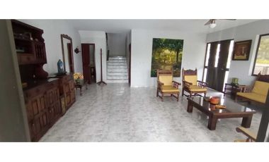 Casa Con Piscina Privada En Conjunto Urbano En La Mesa Cundi