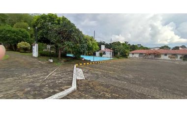Casa Con Piscina Privada En Conjunto Urbano En La Mesa Cundi