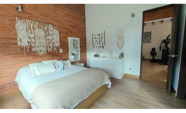 Vendo espectacular Casa Campestre Alto del Escobero