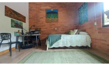 Vendo espectacular Casa Campestre Alto del Escobero