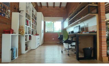 Vendo espectacular Casa Campestre Alto del Escobero