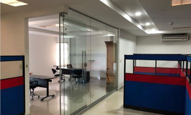SE ARRIENDA OFICINA