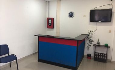 SE ARRIENDA OFICINA