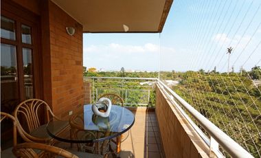 SE ALQUILA APARTAMENTO AMOBLADO EN CR LAGOS DEL POLO 2