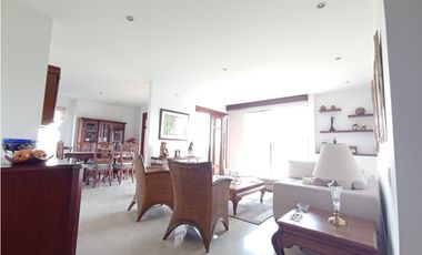 SE ALQUILA APARTAMENTO AMOBLADO EN CR LAGOS DEL POLO 2