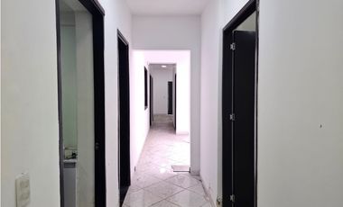ARRIENDO CASA EN MEDELLIN LAURELES