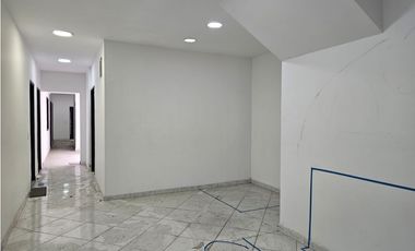 ARRIENDO CASA EN MEDELLIN LAURELES