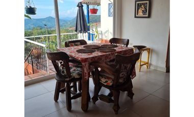 Casa Quinta campestre en venta en condominio ubicada en Sasaima