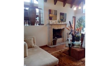 Casa amoblada en arriendo Bosque de Pinos