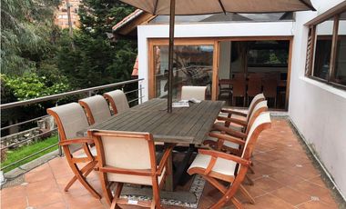 Casa amoblada en arriendo Bosque de Pinos