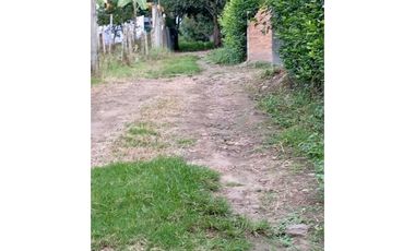 Lote Plano De 1000 M² En La Mesa Cundi